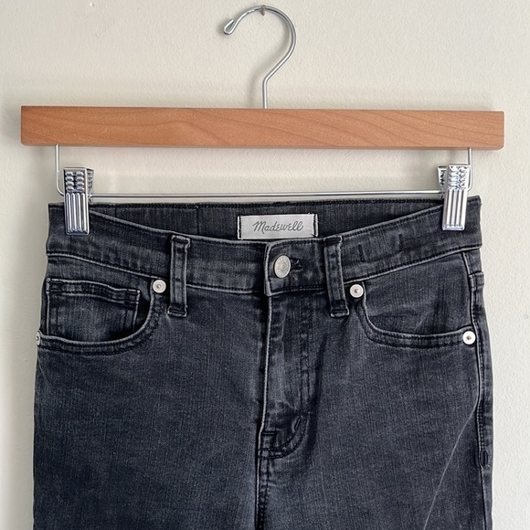 Madewell 9” High Riser Skinny Skinny Jeans - Picture 4 of 8